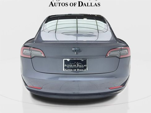 Used 2023 Tesla Model 3 Standard Range image 11