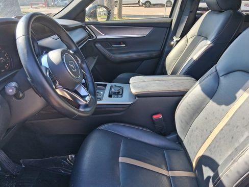 Used 2025 MAZDA CX-70 3.3 Turbo w/ Premium Plus Pkg image 10