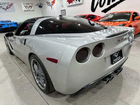 Used 2005 Chevrolet Corvette Coupe w/ Preferred Equipment Group image 3