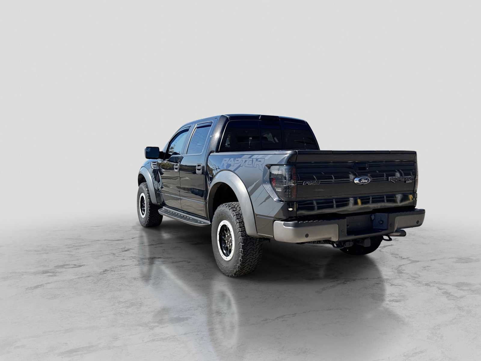 Used 2014 Ford F150 Raptor w/ SVT Exterior Graphics Package AWD/4WD image 4