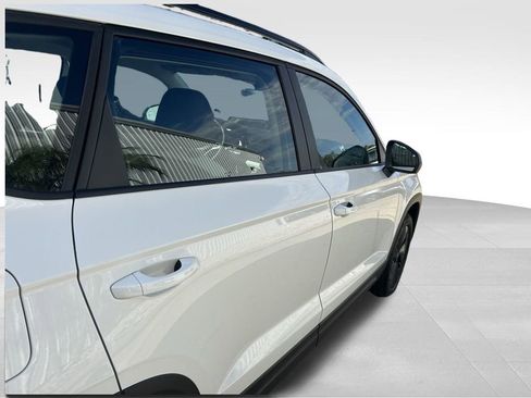 New 2026 Volkswagen Taos S image 31