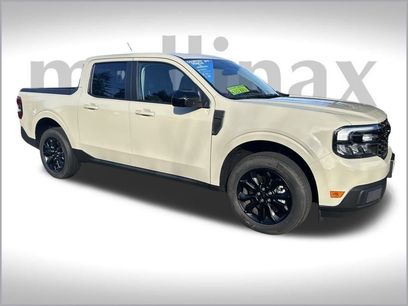 Used 2024 Ford Maverick Lariat w/ Black Appearance Package