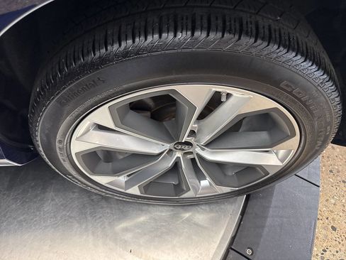 Used 2023 Audi Q7 3.0T Premium Plus w/ Premium Plus Package image 39