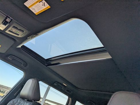 New 2026 Nissan Armada Platinum image 20