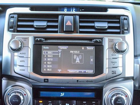 Used 2015 Toyota 4Runner Limited image 18