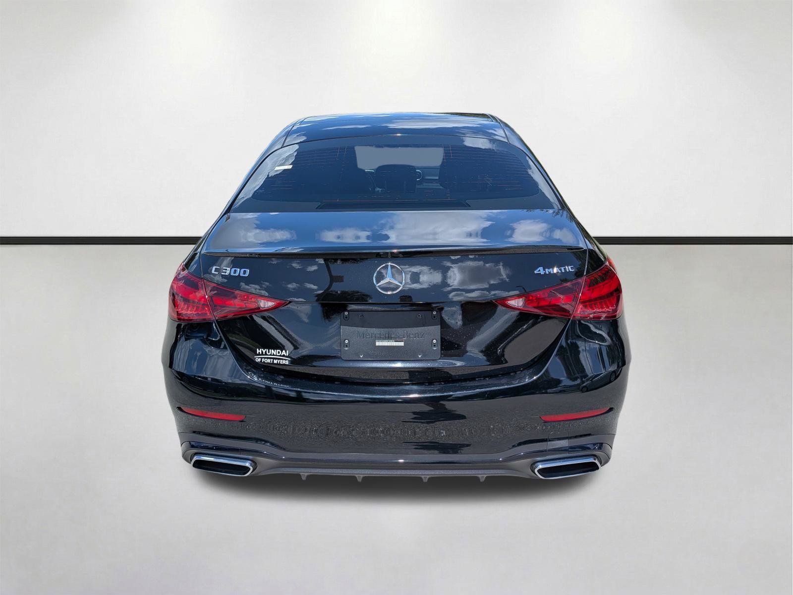 Used 2023 Mercedes-Benz C 300 4MATIC Sedan image 5