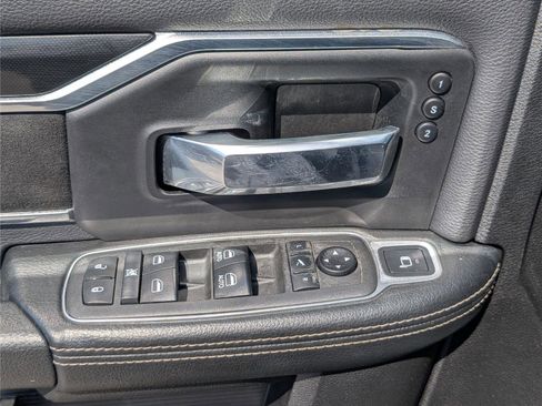 Used 2021 RAM 2500 Laramie w/ Night Edition image 23