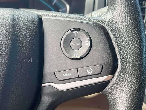 Used 2019 Honda Odyssey EX image 19