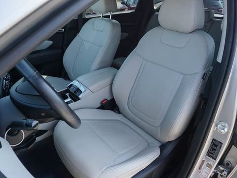 Used 2024 Hyundai Tucson SEL w/ Convenience Package FWD image 15