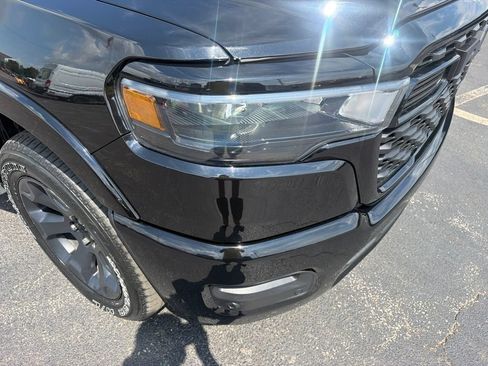 Used 2025 RAM 1500 Big Horn AWD/4WD image 13