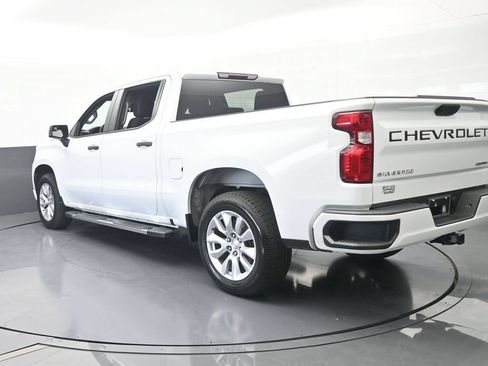 Used 2022 Chevrolet Silverado 1500 Custom RWD image 4