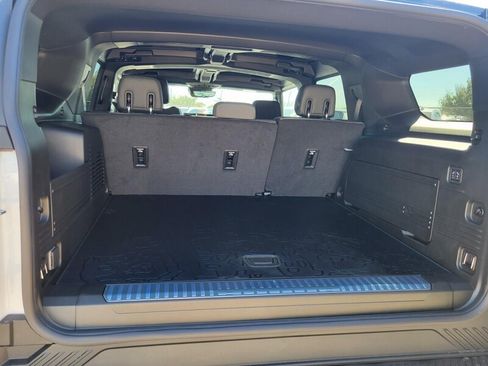 New 2025 GMC Hummer EV 3X w/ LPO, Sport Package image 8