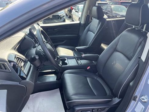 Used 2025 Honda Odyssey Touring image 15