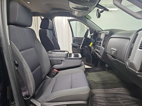 Used 2017 GMC Sierra 1500 SLE w/ SLE Value Package AWD/4WD image 13