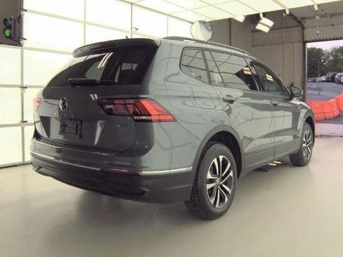 Used 2022 Volkswagen Tiguan S w/ Driver Assistance Package AWD/4WD image 4