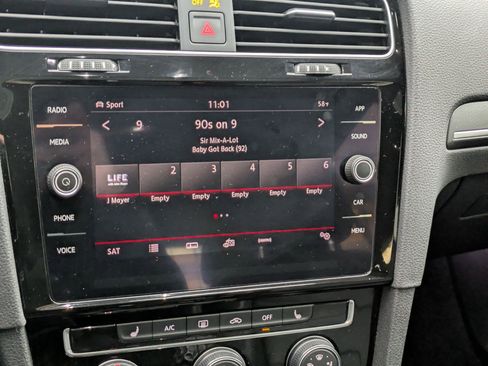 Used 2019 Volkswagen GTI S image 19