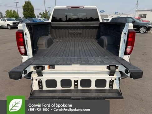 Used 2023 GMC Sierra 1500 Elevation AWD/4WD image 20
