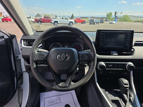 Used 2019 Toyota RAV4 LE w/ All Weather Liner Package AWD/4WD image 15