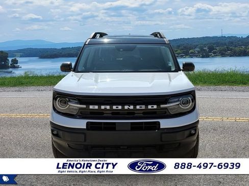 Certified 2022 Ford Bronco Sport Outer Banks w/ Tech Package AWD/4WD image 8