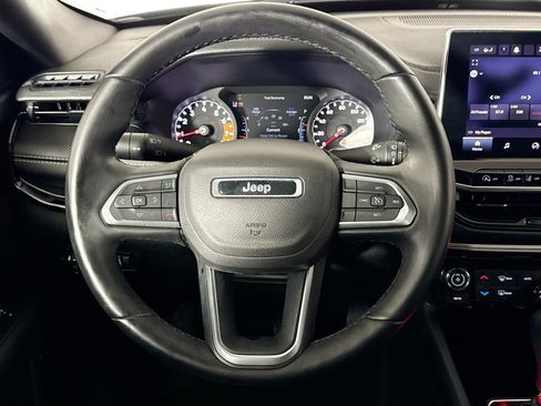 Used 2022 Jeep Compass Latitude w/ Convenience Group AWD/4WD image 24