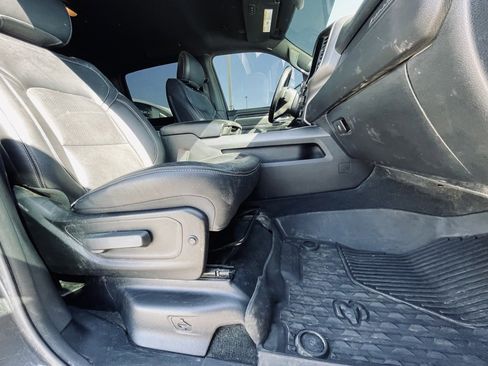 Used 2021 RAM 1500 Big Horn image 28