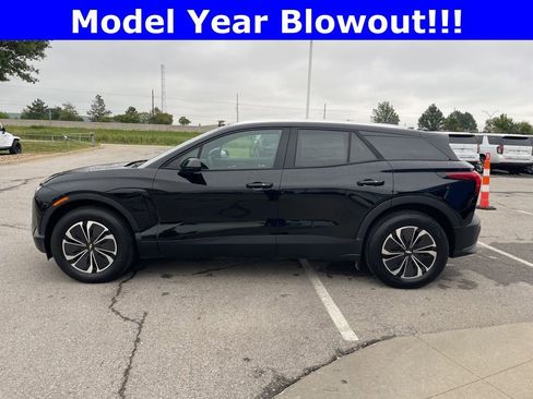 New 2024 Chevrolet Blazer EV LT image 7