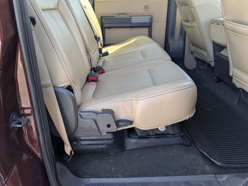 Used 2011 Ford F250 Lariat w/ Lariat Interior Pkg image 25