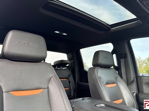 Used 2020 GMC Sierra 1500 AT4 w/ AT4 Premium Package AWD/4WD image 18