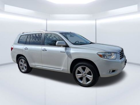 Used 2010 Toyota Highlander Limited AWD/4WD image 1