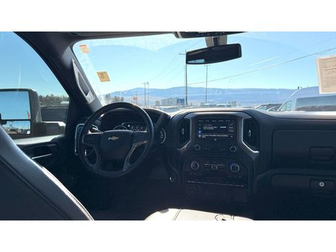 Used 2023 Chevrolet Silverado 3500 High Country image 19