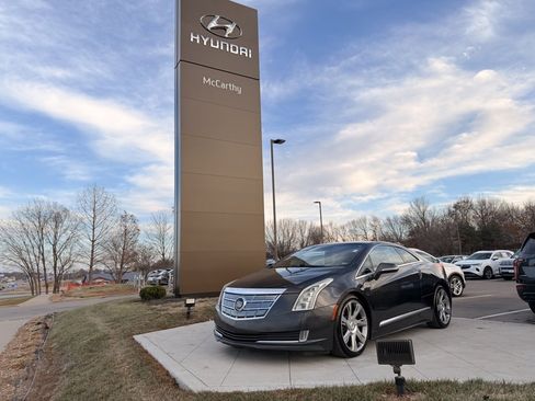 Used 2014 Cadillac ELR w/ Luxury Package image 3