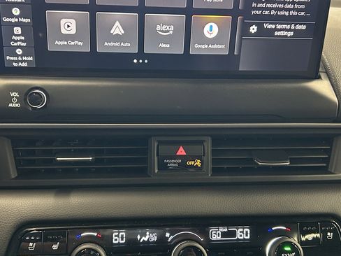 New 2026 Honda Pilot Black Edition image 23