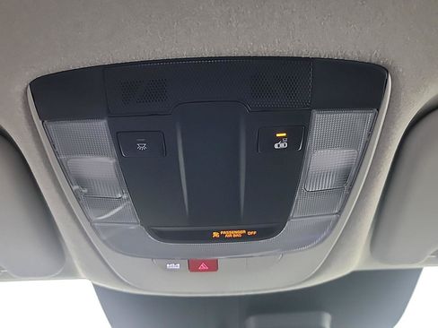 Used 2023 Kia Niro EX FWD image 30