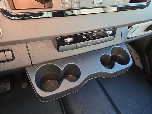 New 2026 Mercedes-Benz Sprinter 2500 image 22