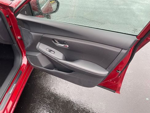 Used 2023 Nissan Sentra SV w/ All-Weather Package image 21