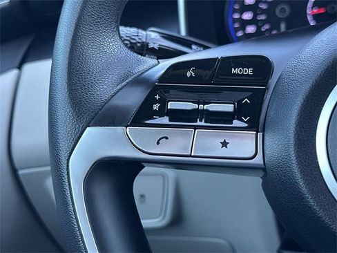 Certified 2024 Hyundai Tucson SE image 17