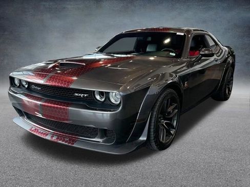 Used 2022 Dodge Challenger R/T Scat Pack RWD image 11