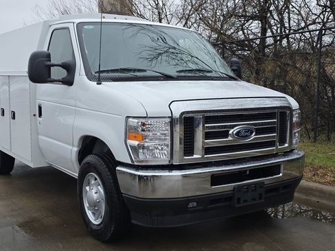 New 2025 Ford E-350 and Econoline 350 Super Duty w/ Power Equipment Group image 1