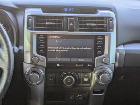 Used 2020 Toyota 4Runner SR5 image 15