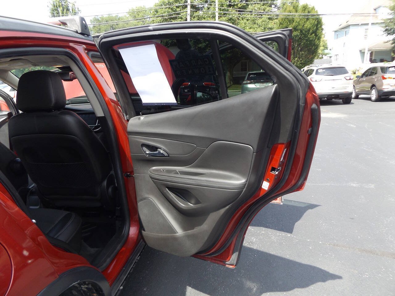 Used 2017 Buick Encore Preferred AWD/4WD image 27