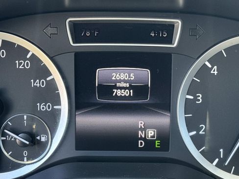 Used 2018 INFINITI QX30 Sport w/ Cargo Package FWD image 27