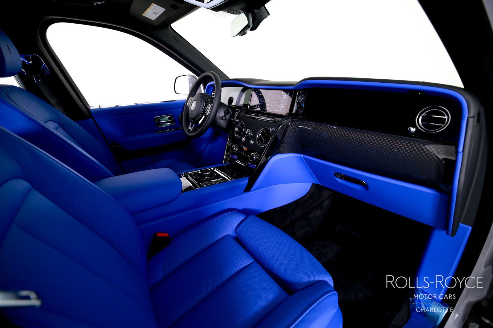 New 2027 Rolls-Royce Cullinan Black Badge AWD/4WD image 37