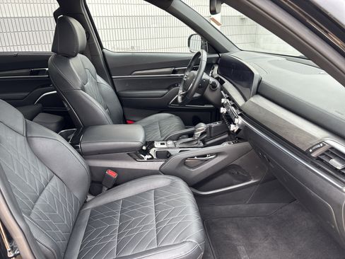 Used 2023 Kia Telluride SX X-Pro AWD/4WD image 4