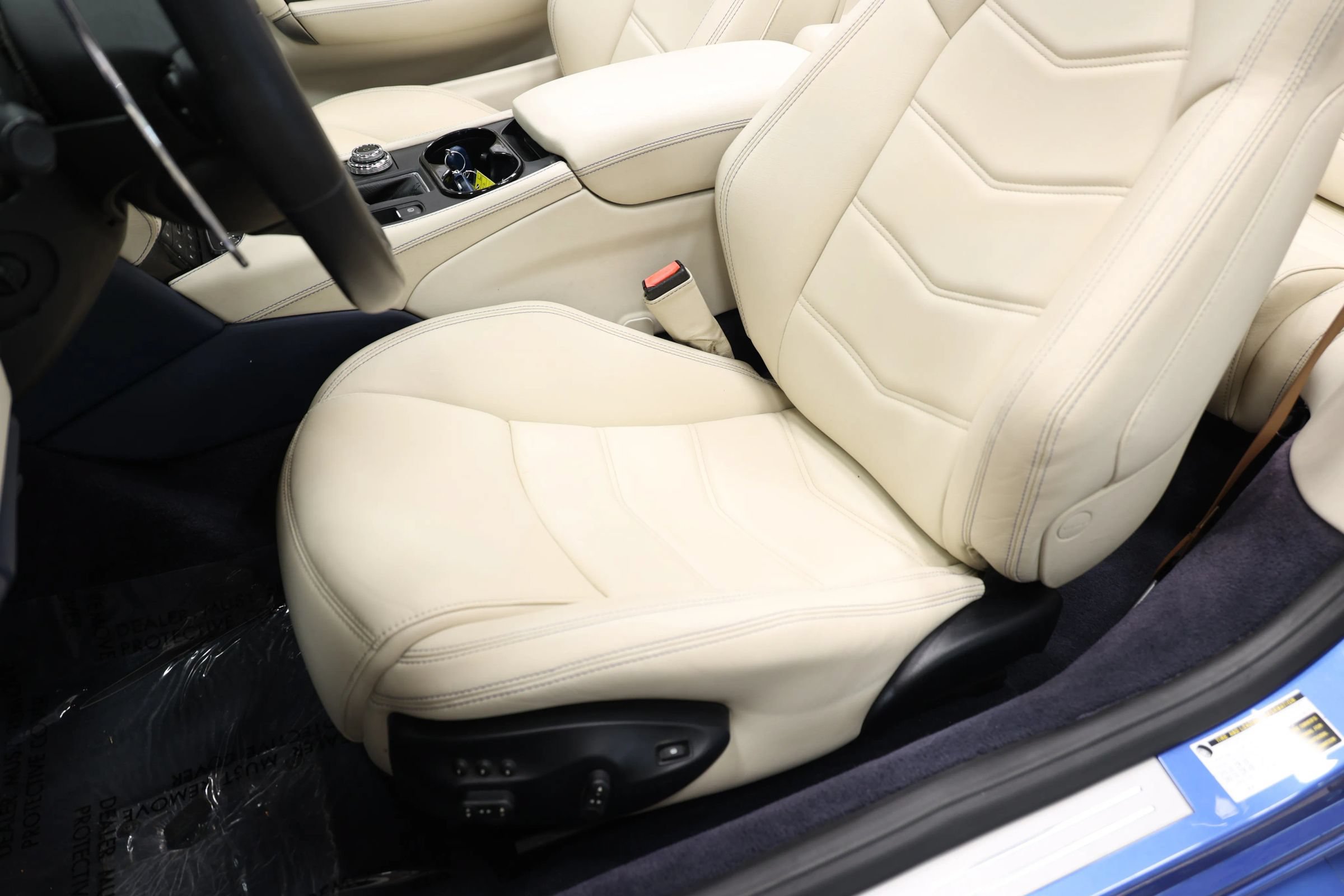 Used 2018 Maserati GranTurismo Sport RWD image 20