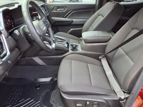 Used 2024 GMC Canyon Elevation w/ Convenience Package RWD image 15
