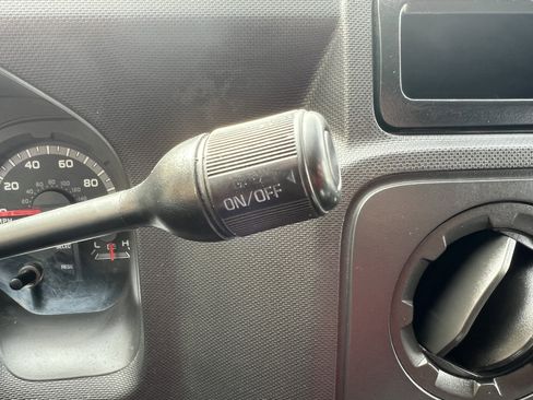 Used 2011 Ford E-250 and Econoline 250 w/ PWR Group image 26