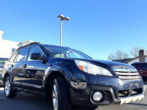 Used 2014 Subaru Outback 2.5i Limited image 3