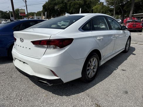 Used 2019 Hyundai Sonata SE image 2