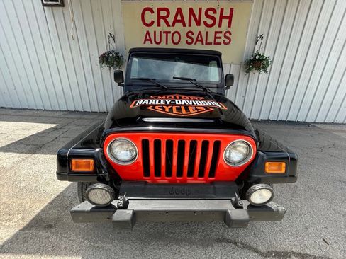 Used 2003 Jeep Wrangler Sahara AWD/4WD image 6