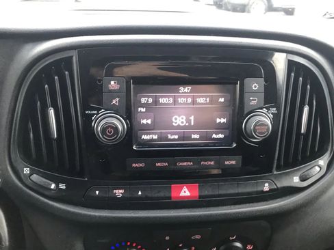 Used 2021 RAM ProMaster City Tradesman w/ Window Group 09 image 21